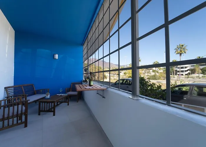 Turisticos De La Abuela Carmen * Estepona