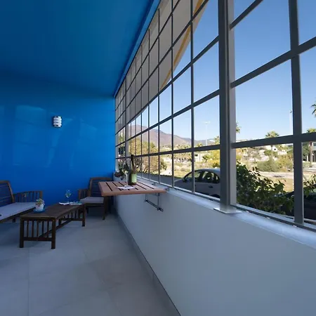 Turisticos De La Abuela Carmen * إِستيبونا